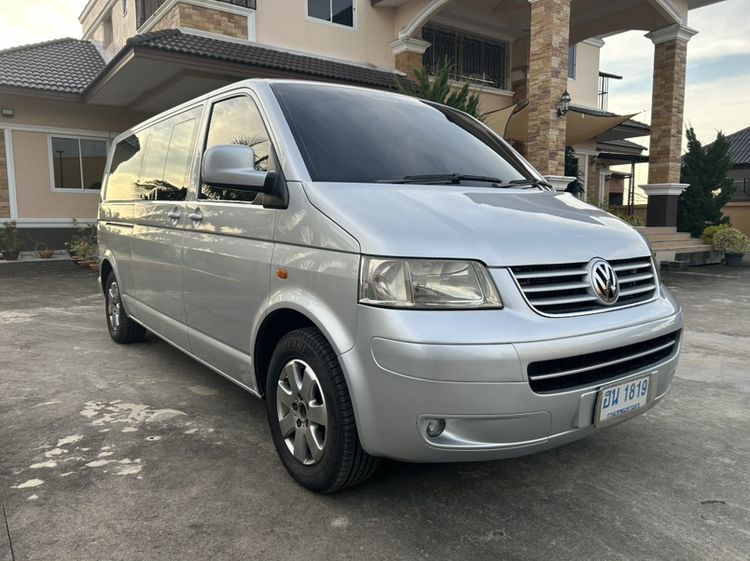รถ Volkswagen Caravelle 2.5 TDi สี บรอนซ์เงิน