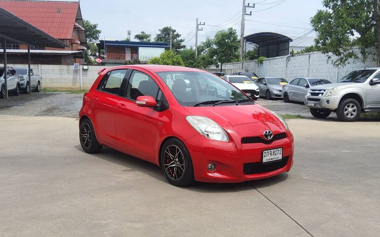 Toyota Yaris 2013 1.5 E Sedan เบนซิน ไม่ติดแก๊ส เกียร์อัตโนมัติ แดง รูปที่ 3