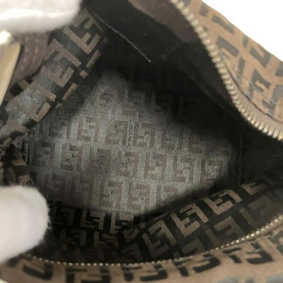 Fendi รูปที่ 4