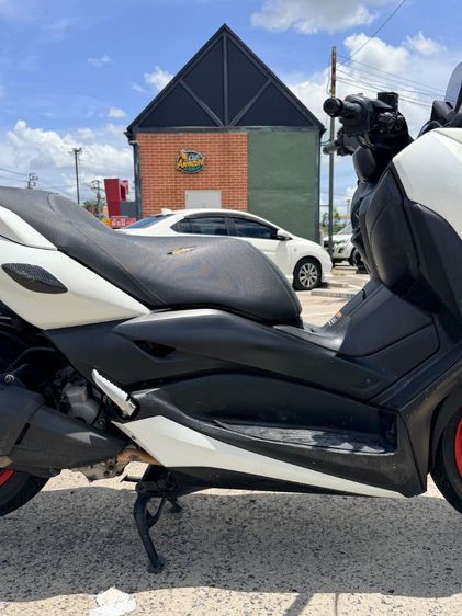 xmax 300 ปี2021 รูปที่ 9