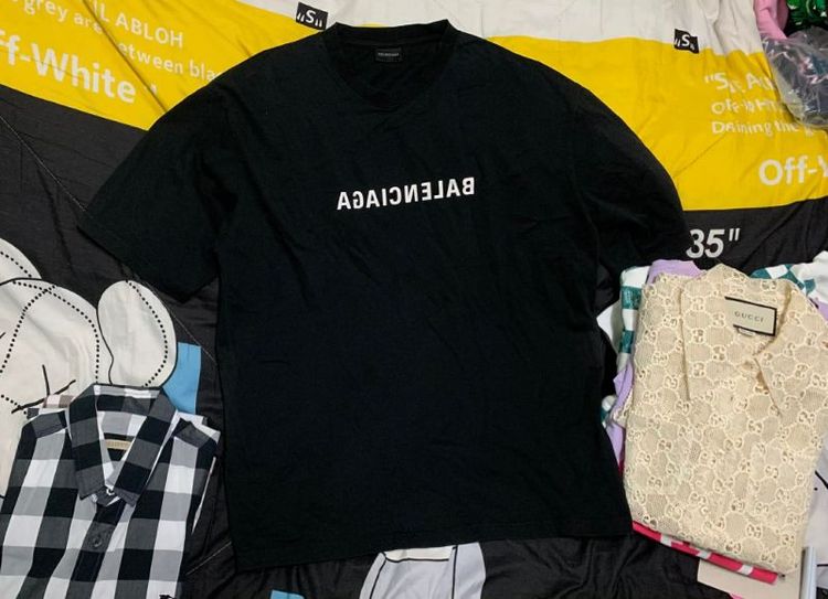 เสื้อทีเชิ้ต EU 44 ดำ แขนสั้น Balenciaga