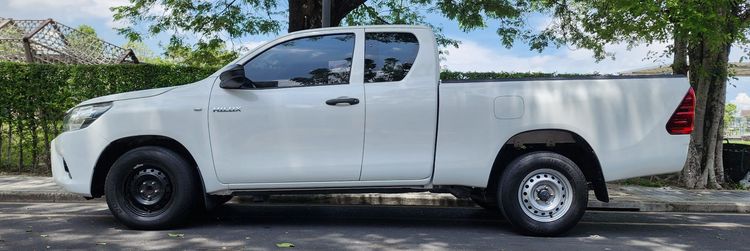 Toyota Hilux Revo 2015 2.4 J Pickup ดีเซล เกียร์ธรรมดา ขาว รูปที่ 2