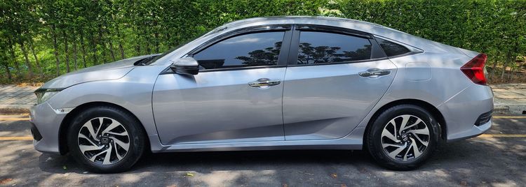 Honda Civic 2018 1.8 E i-VTEC Sedan เบนซิน เกียร์อัตโนมัติ เทา รูปที่ 2