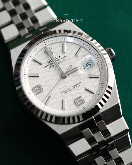 New Rolex Land-Dweller 127334 White Honeycomb Dial Flat Jubilee 2026 40mm. Fullset 