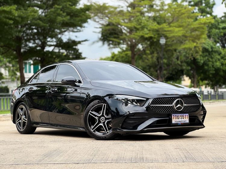 Mercedes-Benz A-Class 2024 A200 Sedan เบนซิน ไม่ติดแก๊ส เกียร์อัตโนมัติ ดำ รูปที่ 3