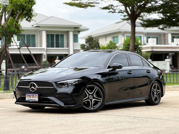 Mercedes-Benz A-Class 2024 A200 Sedan เบนซิน ไม่ติดแก๊ส เกียร์อัตโนมัติ ดำ