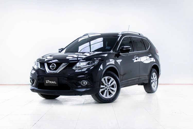 รถ Nissan X-Trail 2.0 V 4WD สี ดำ