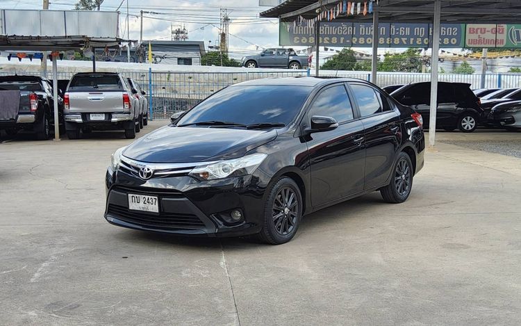 รถ Toyota Vios 1.5 G สี ดำ