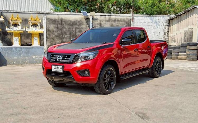 รถ Nissan NP300-NAVARA 2.5 Calibre EL Black Edition สี แดง