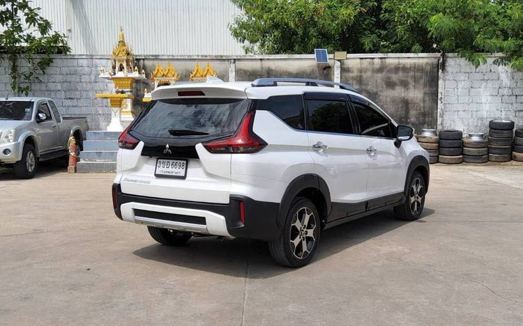 Mitsubishi Xpander 2021 1.5 Cross Utility-car เบนซิน ไม่ติดแก๊ส เกียร์อัตโนมัติ ขาว รูปที่ 4