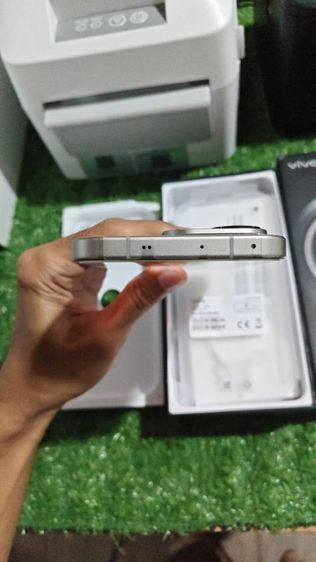 มาใหม่vivo V70 5Gมือสอง กล้อง 50MP แบต 6500mAh ชาร์จเร็ว 90W แรม 12/256 รูปที่ 8