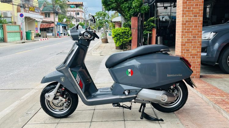 Lambretta X300 จดปี 24 ไมล์ 4910 km. รูปที่ 2