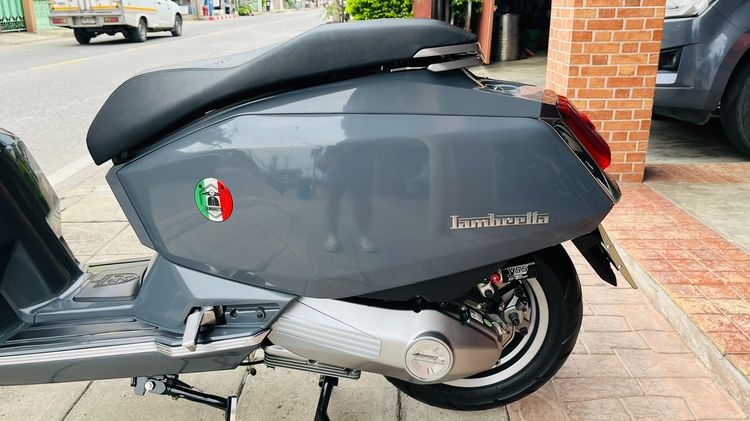 Lambretta X300 จดปี 24 ไมล์ 4910 km. รูปที่ 11