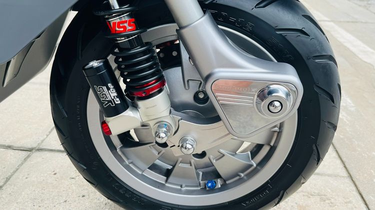Lambretta X300 จดปี 24 ไมล์ 4910 km. รูปที่ 5