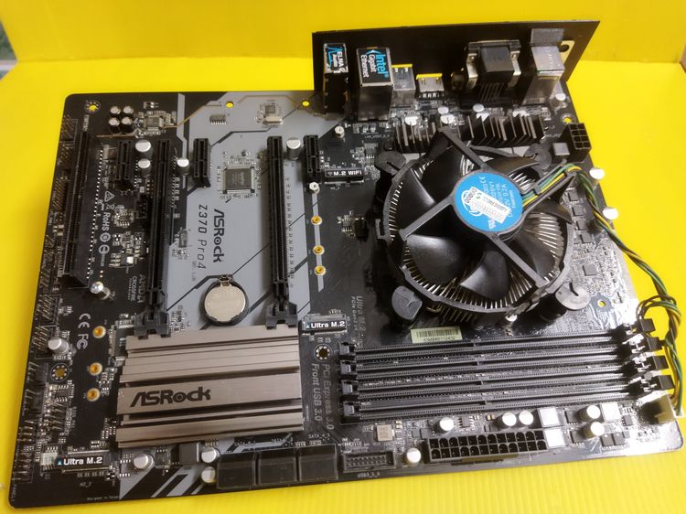 เจน9  i3-9100 ๑ 3.6ghz 4c 4t มีการ์ดจอในตัว  มีM2สองชุด พร้อม Asrock รุ่น Z370 Pro4 ซิ้งลม แผ่นปิดหลัง มีเก็บปลายทาง รูปที่ 14