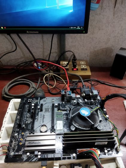เจน9  i3-9100 ๑ 3.6ghz 4c 4t มีการ์ดจอในตัว  มีM2สองชุด พร้อม Asrock รุ่น Z370 Pro4 ซิ้งลม แผ่นปิดหลัง มีเก็บปลายทาง รูปที่ 9