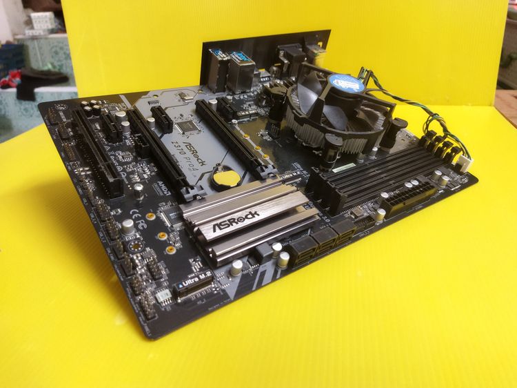 เจน9  i3-9100 ๑ 3.6ghz 4c 4t มีการ์ดจอในตัว  มีM2สองชุด พร้อม Asrock รุ่น Z370 Pro4 ซิ้งลม แผ่นปิดหลัง มีเก็บปลายทาง รูปที่ 12