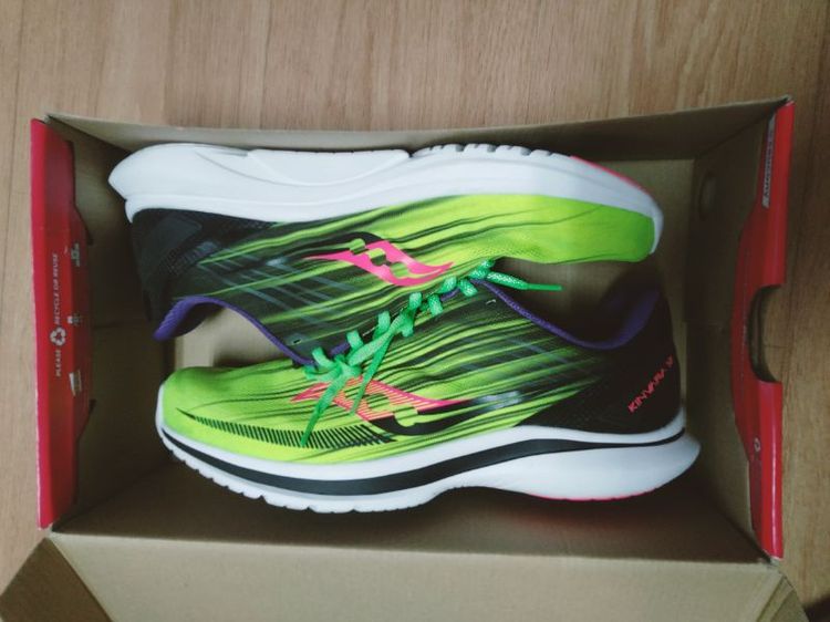 Saucony รุ่น Kinvara 12