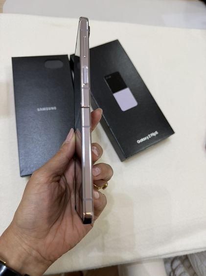Samsung Flip5  512GB สีม่วง สภาพ90% รูปที่ 11
