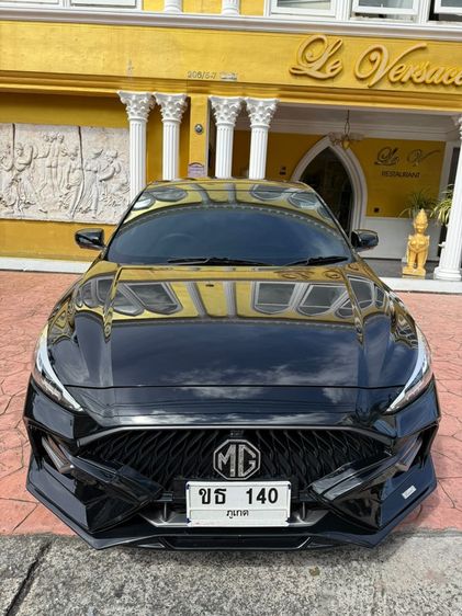 รถ MG MG5 1.5 X สี ดำ