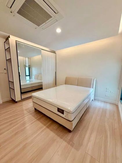 ตกแต่งครบ 🏡 Premium Townhome for Rent | Sukhumvit 49ทาวน์โฮมหรูให้เช่า | สุขุมวิท 49 แต่งสวยมาก• Usable Area: 230 sq.m. รูปที่ 3