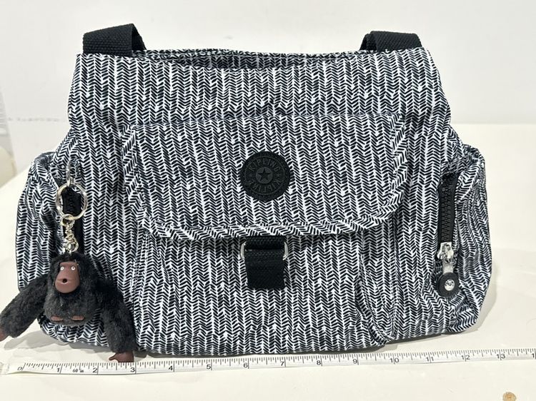 กระเป๋า Kipling ของแท้