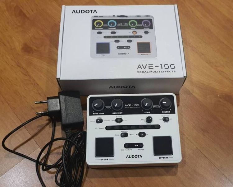 เครื่องปรับแต่งเสียงร้อง Audota AVE-100 ครบในกล่อง สภาพเหมือนใหม่
