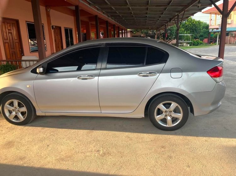 Honda City 2009 1.5 V Sedan เบนซิน ไม่ติดแก๊ส เกียร์อัตโนมัติ บรอนซ์เงิน รูปที่ 4