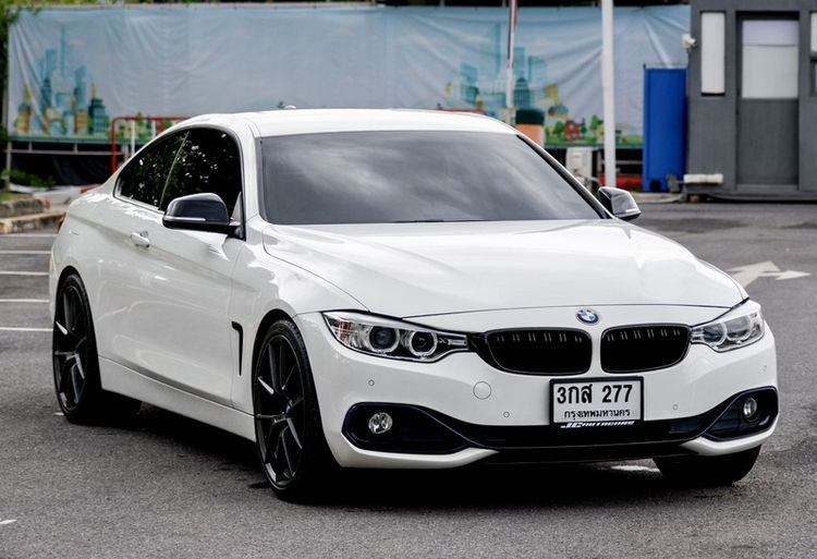 BMW Series 4 2015 420d Sedan ดีเซล ไม่ติดแก๊ส เกียร์อัตโนมัติ ขาว