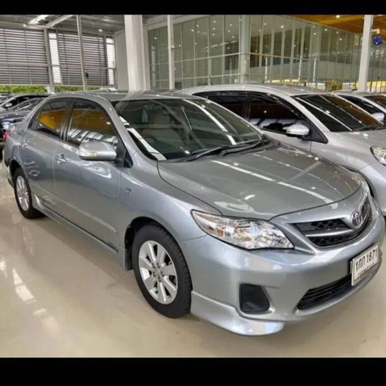 รถ Toyota Altis 1.8 E สี เทา