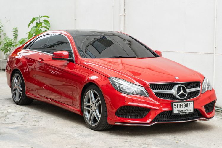 Mercedes-Benz E-Class 2014 E200 Sedan เบนซิน ไม่ติดแก๊ส เกียร์อัตโนมัติ แดง