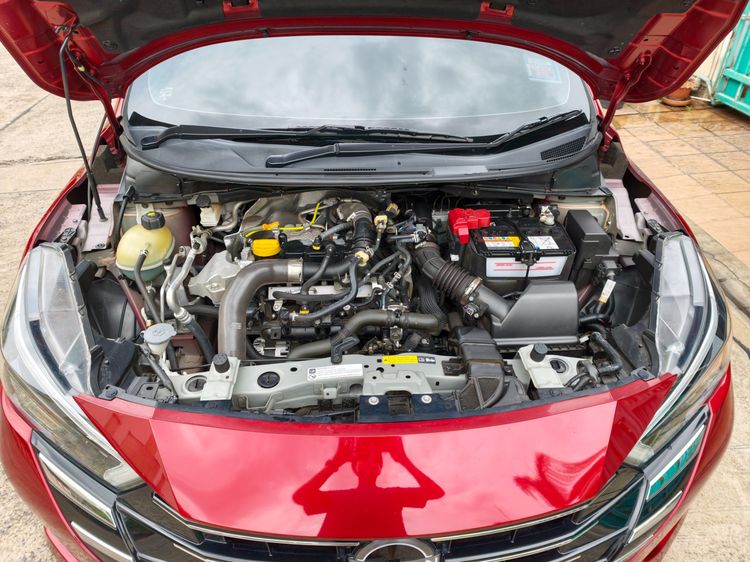 รถ Nissan Almera 1.0 V สี แดง
