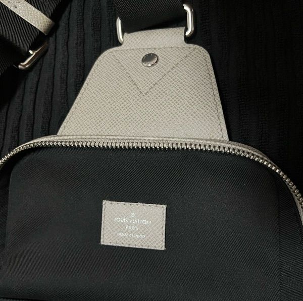 Louis Vuitton Avenue Sling Bag รูปที่ 12