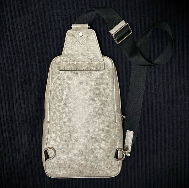 Louis Vuitton Avenue Sling Bag รูปที่ 8