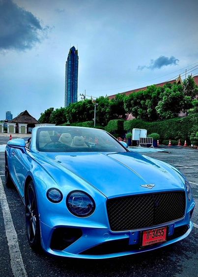 รถ Bentley Continental 6.0 GTC 4WD สี ฟ้า