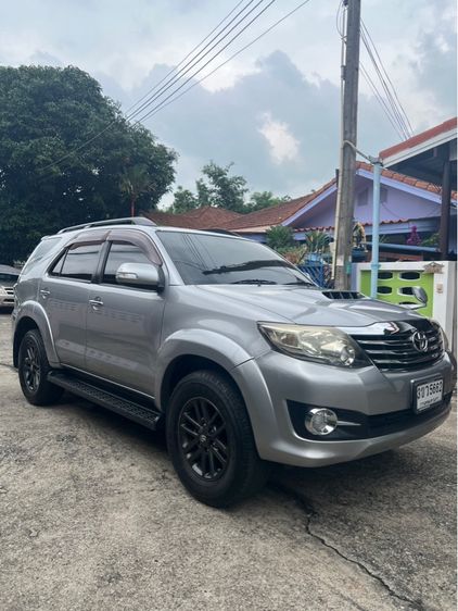 Toyota Fortuner 2015 2.5 V VNT 2WD Champ Midnight Shine ดีเซล ไม่ติดแก๊ส เกียร์อัตโนมัติ เทา