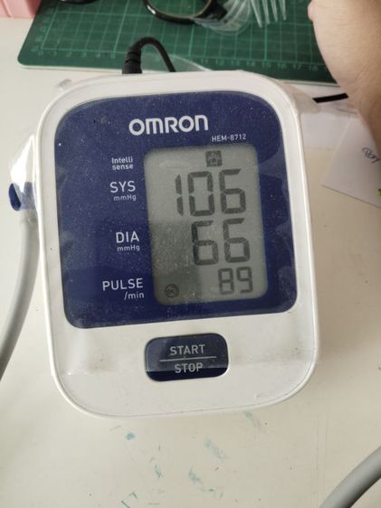 ขายเครื่องวัดความดัน omron รุ่น HEM-8712 สภาพใหม่มาก รูปที่ 4