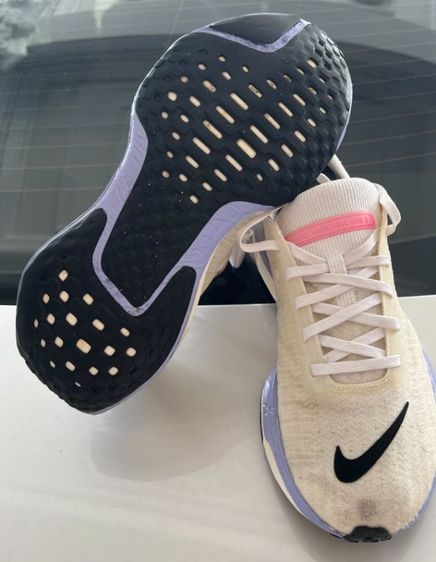 ขายถูก Nike Invincible Run 3 size 40.5/255cm ของแท้ 100% สภาพดี นุ่มเบาใส่สบาย รูปที่ 9