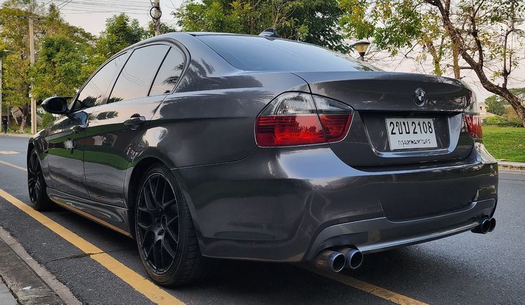 BMW Series 3 2007 320i Sedan เบนซิน เกียร์อัตโนมัติ เทา รูปที่ 2