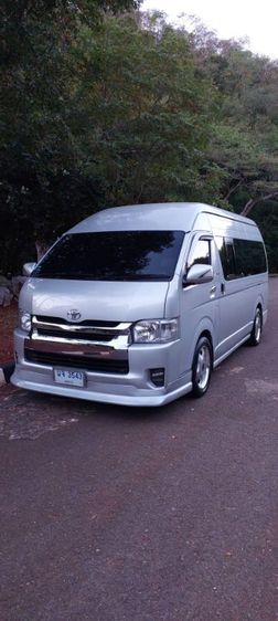 Toyota Commuter 2005 2.5 Van ดีเซล ไม่ติดแก๊ส เกียร์ธรรมดา เทา