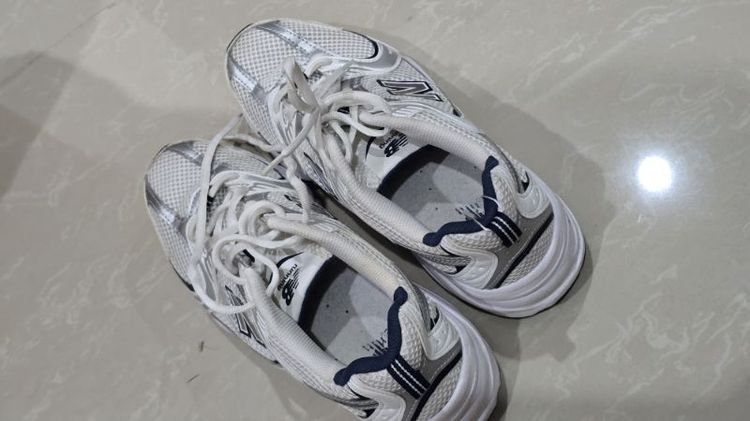 New Balance 530 (รหัสสีสุดฮิต MR530SG หรือสี White Silver Navy) รูปที่ 3