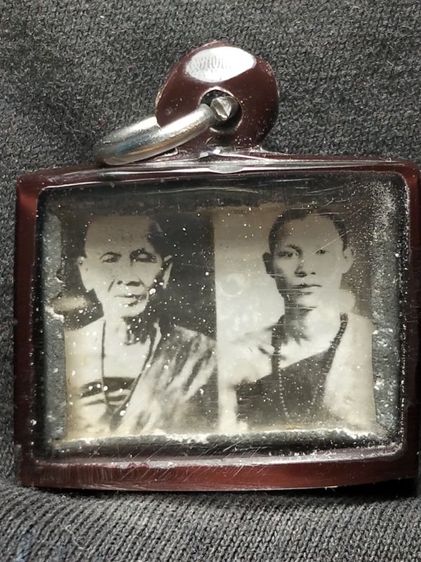 รูปถ่ายเก่าครูบาศรีวิชัยครับ