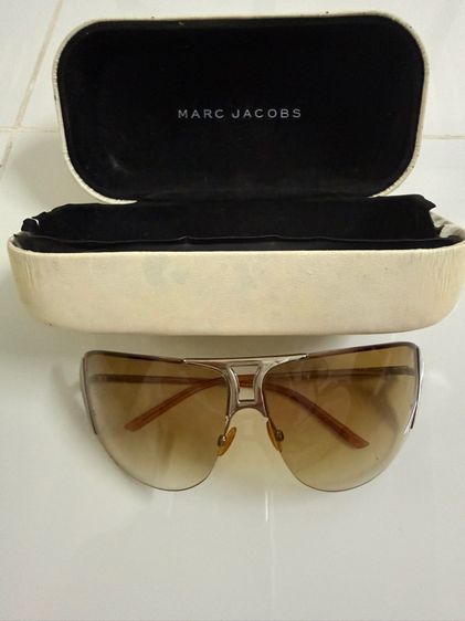 ขายแว่นกันแดดBrands Marc Jacobs สีชา ของแท้ ราคา6,500 บาทส่งฟรี นัดรับเก็บปลายทางคะ