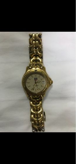 นาฬิกา TAG HEUER ผู้ชาย ก้างปลาสีทอง หน้าปัดสีทอง ของแท้จากศูนย์ 35,000 บาท