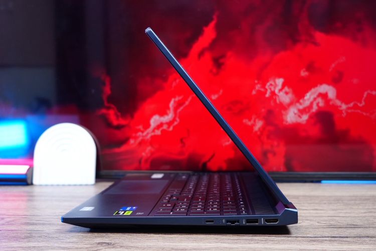 HP Victus Gaming 15 i5-13500H RTX4050(6GB) RAM16GB SSD512GB จอ15.6นิ้ว FHD 144Hz ดีไซน์สวยเรียบหรูดูทันสมัย เครื่องพร้อมใช้งาน ขายในราคาสุดค รูปที่ 6