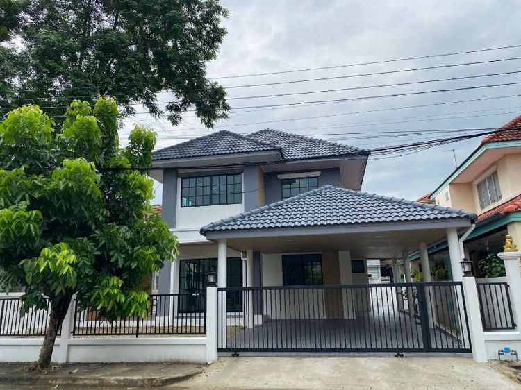 ขายบ้านเดี่ยว หมู่บ้านสัมมากร มีนบุรี 2 สามวา หทัยราษฎร์ สุวินทวงศ์ รามอินทรา แฟชั่นไอส์แลนด์ ซาฟารีเวิลด์ สวนสยาม รพ.สินแพทย รถไฟฟ้าสีชมพู