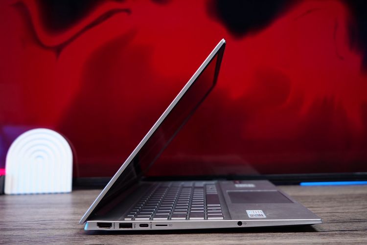 HP Pavilion 15 Ryzen7-5700U Ram12 SSD512 จอ15.6 FHD สเปคดีใช้งานทั่วไป มีไฟใต้คีย์บอร์ด ขายเพียง 10,900 .- พร้อมใช้งาน รูปที่ 7