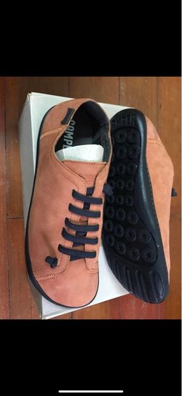 ขายรองเท้าหนัง ยี่ห้อ Camper Made in Spain มือ1 พร้อมกล่อง และถุงกระดาษ Camper เบอร์รองเท้า 42  รูปที่ 3
