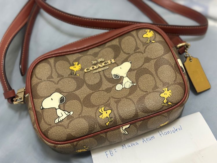 COACH x Peanuts Mini Jamie Camera Bag CF248 Snoopy Woodstock ของแท้ รูปที่ 4