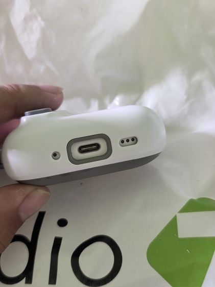 AirPods pro 2 USB C ใช้เองมือเดียว ของแท้💯 ใช้งานปกติทุกโหมด แบตไม่เสื่อม รูปที่ 2
